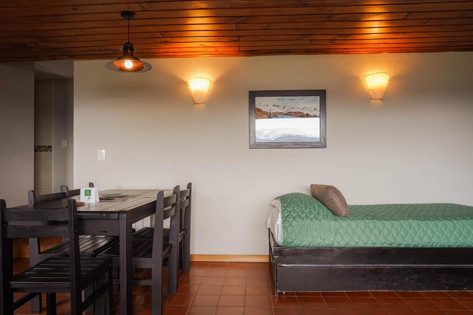 La Caleta Bungalows San Carlos de Bariloche Eksteriør bilde