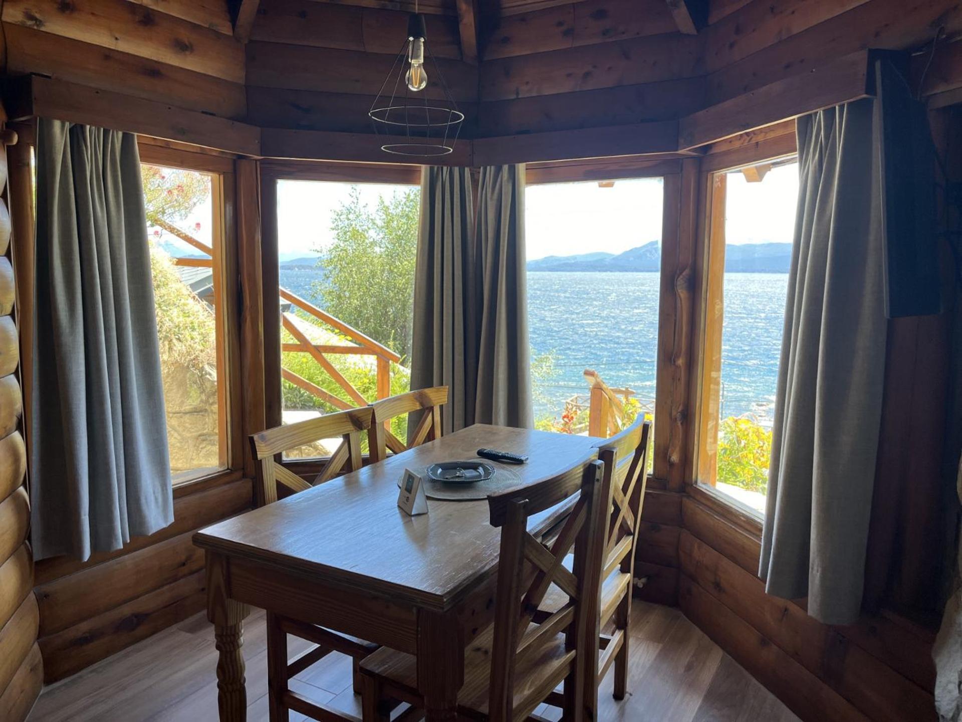 La Caleta Bungalows San Carlos de Bariloche Eksteriør bilde
